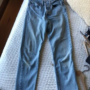 Levi’s Premium Denim Wedgie Jean- Size 27